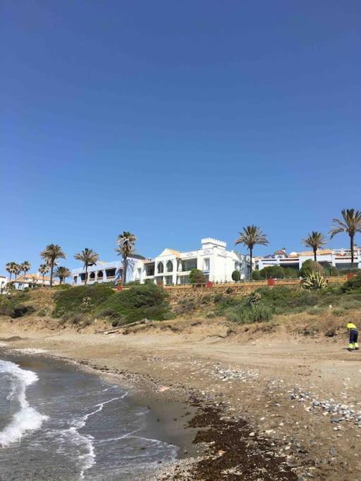Superbe Appartement Avec Piscine A 800M De La Mer Bahia de Casares Kültér fotó